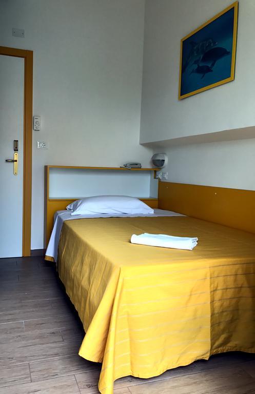 Hotel Vienna Senigallia Exterior photo